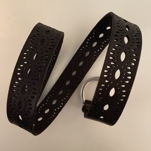 LUCKY BRAND BEACHWOOD CUT OUT BELT SIZE S